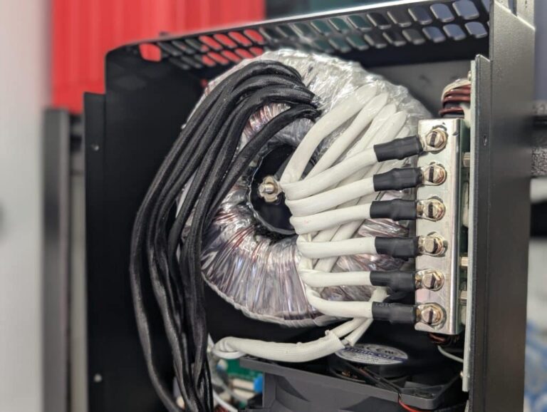 onduleur batterie transformateur